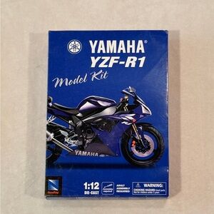 NIB Yamaha YZF-R1 Model Kit rare collectibles motorcycle motorbike